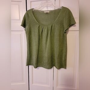Eileen Fisger Scoop Neck Short Sleeve Knit Top - Olive Green Size Medium EUC